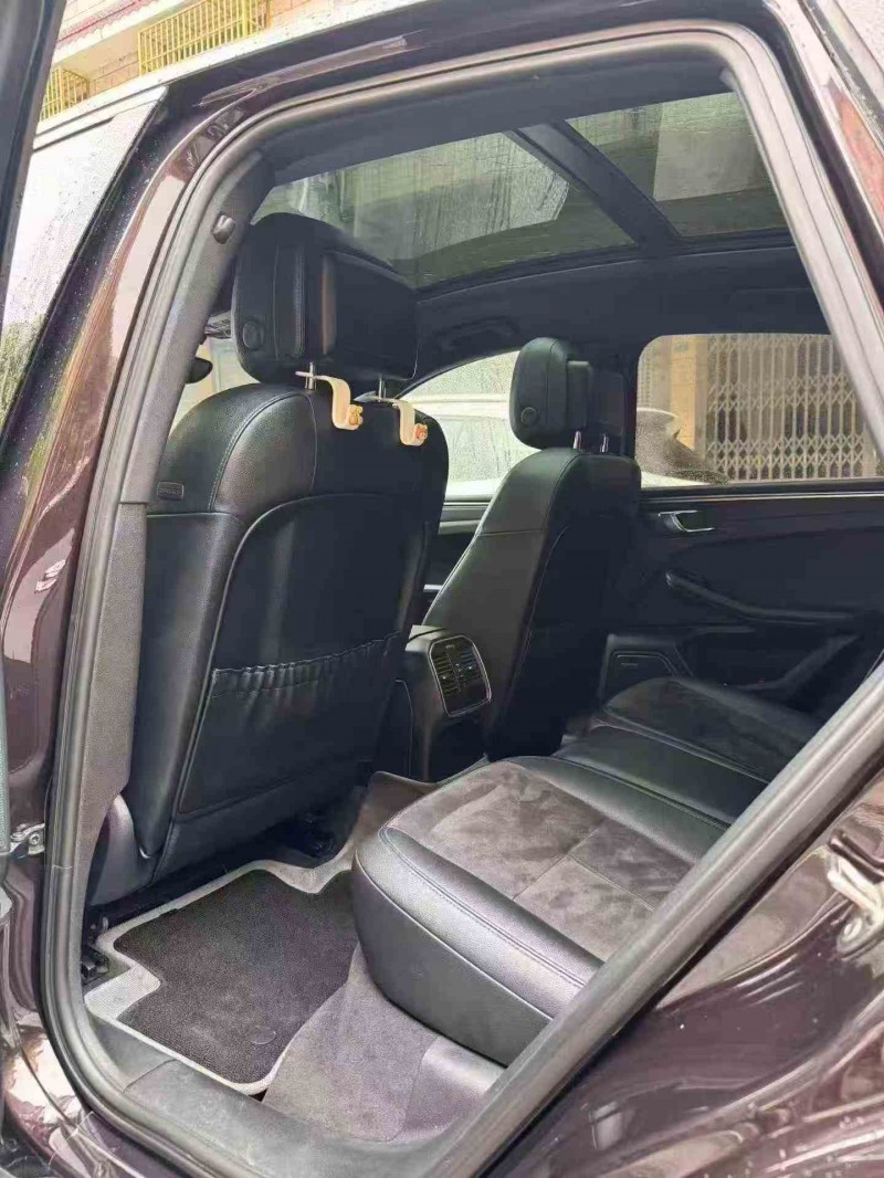 邵阳16年保时捷Macan4