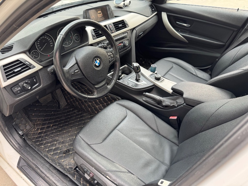 济宁15年宝马3系7