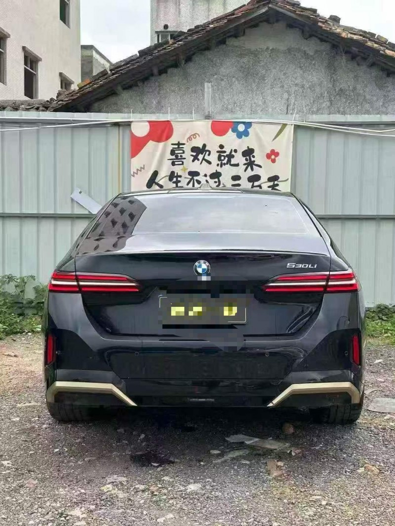 珠海25年宝马5系9