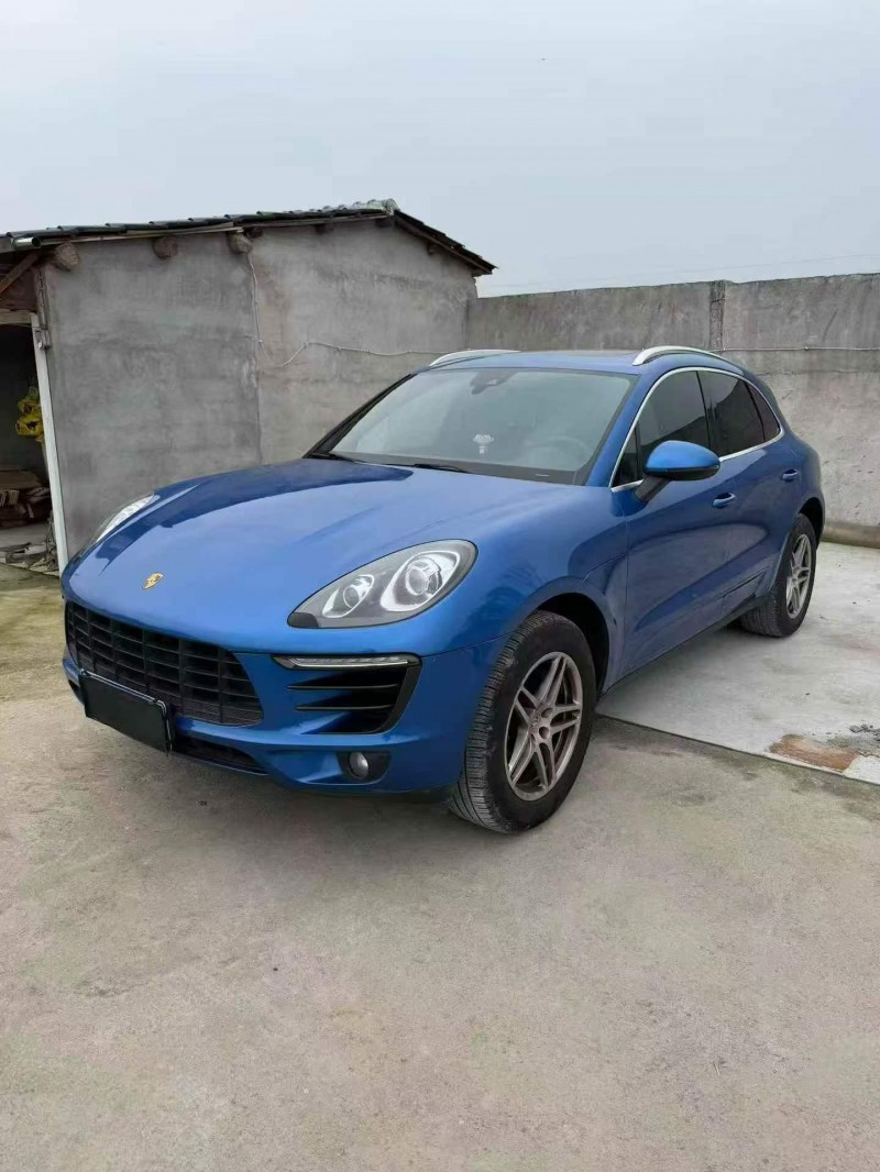 绍兴17年保时捷Macan3