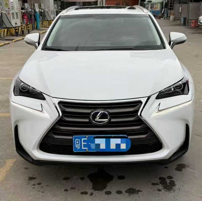 广州16年雷克萨斯NX1