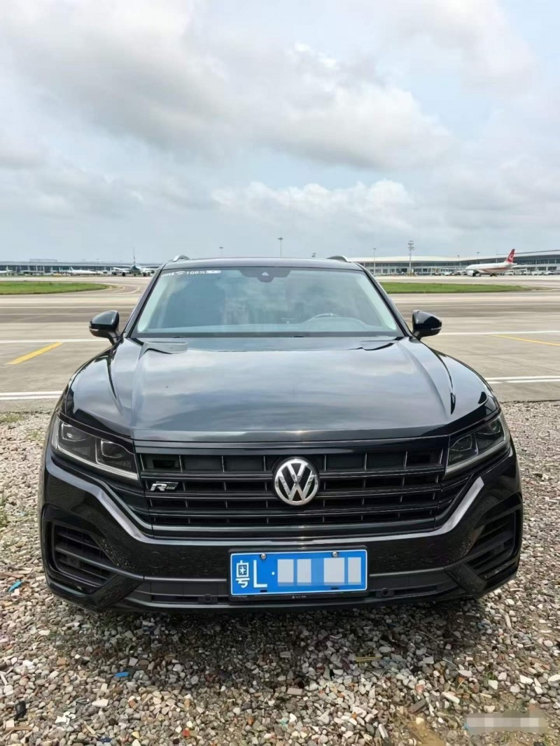 广州20年大众途锐1