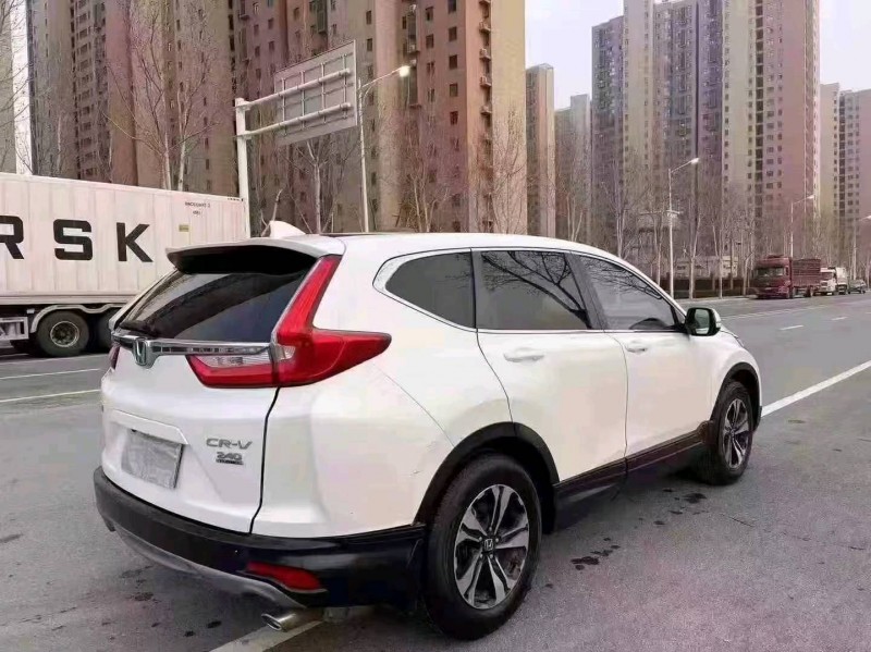 安阳17年本田CRV4