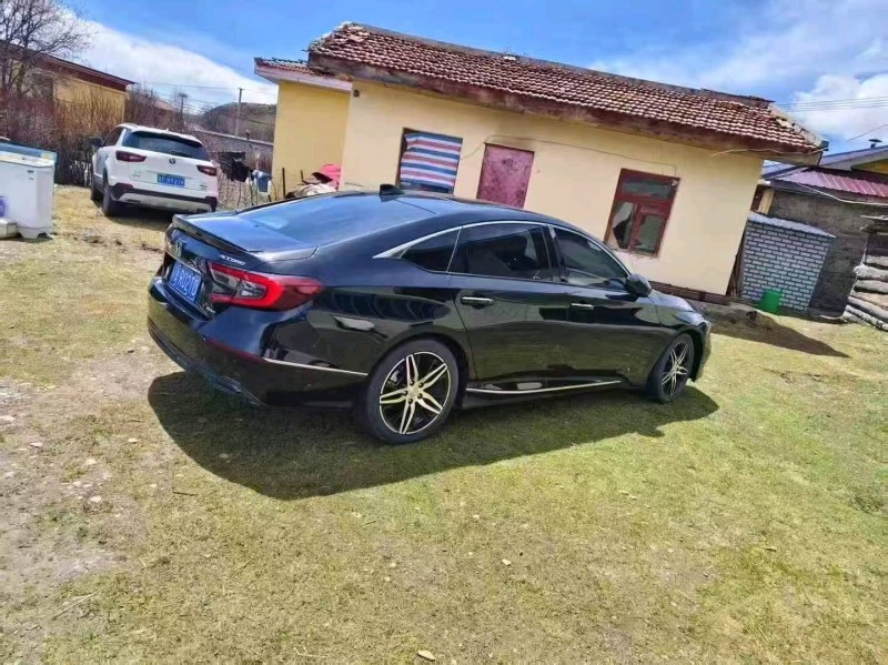 成都22年本田雅阁3