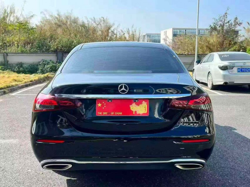 广州23年奔驰E8