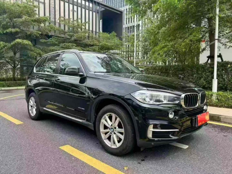 佛山19年宝马X52