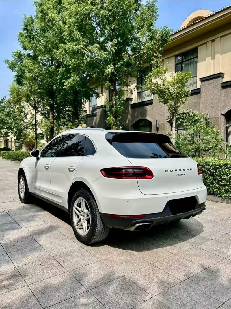 烟台16年保时捷Macan6