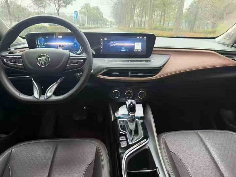 衡阳22年别克威朗7