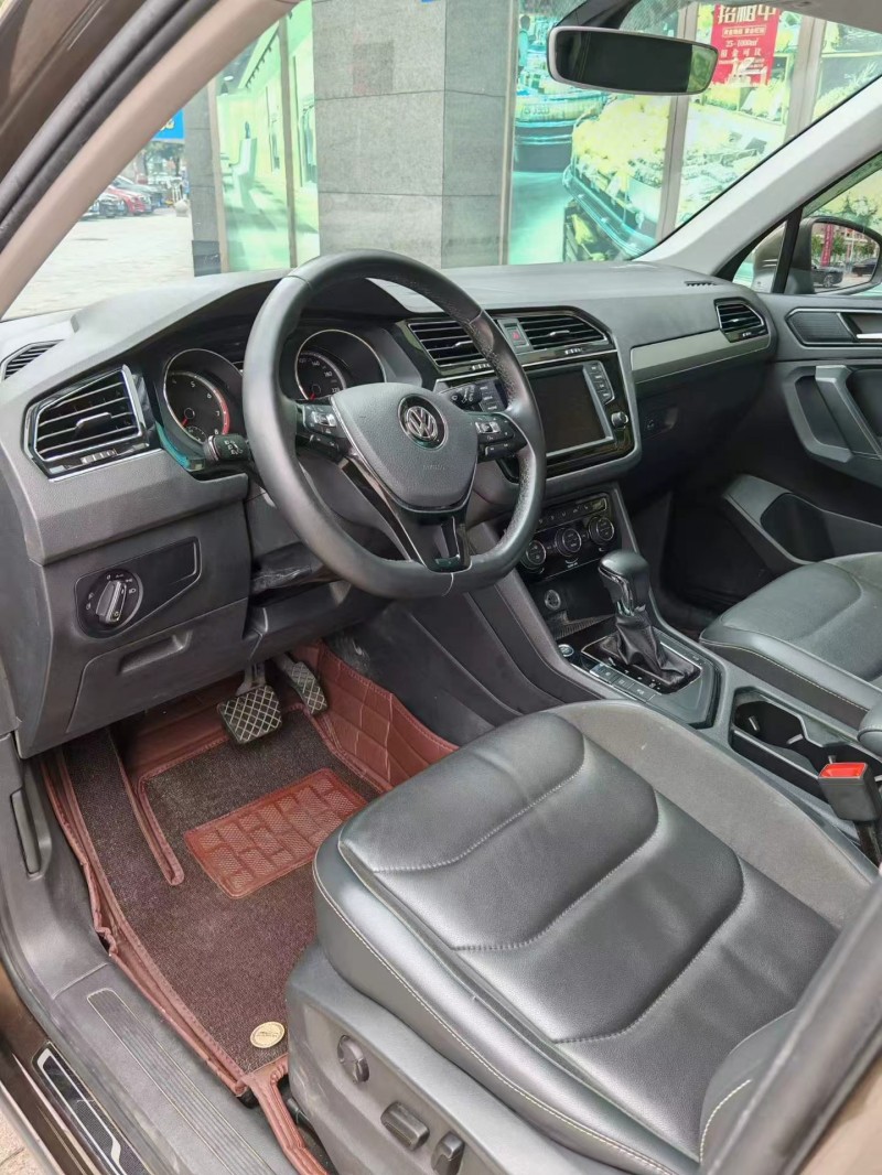 东莞18年大众途观3