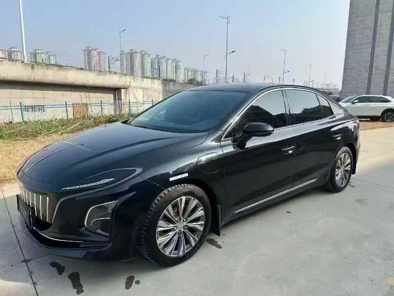 襄阳25年红旗E-QM52