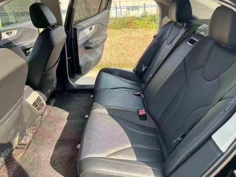 襄阳25年红旗E-QM56