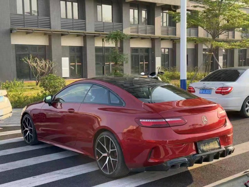 广州17年奔驰E7