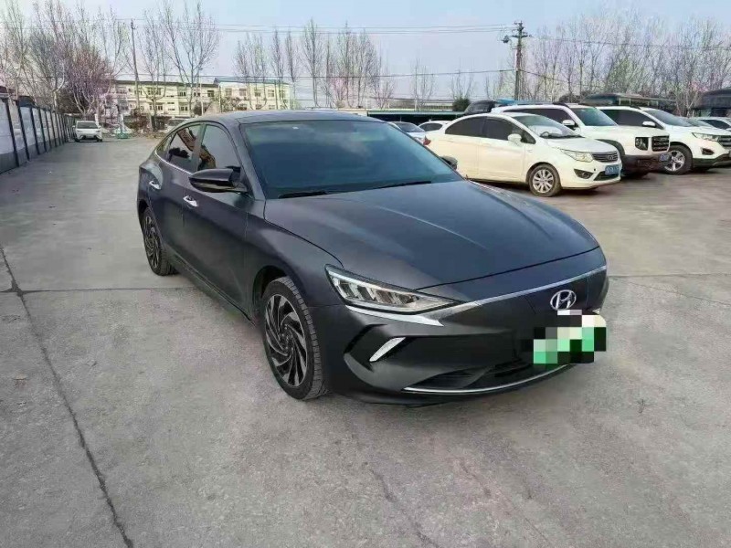 东营21年现代菲斯塔3