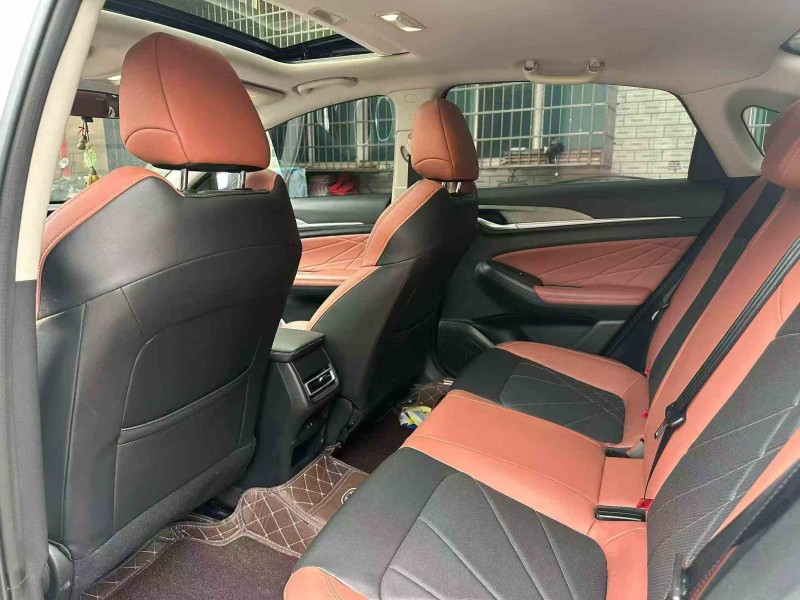 岳阳23年长安汽车逸动5