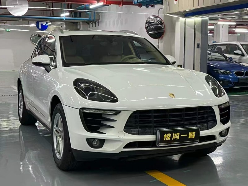 佛山15年保时捷Macan2