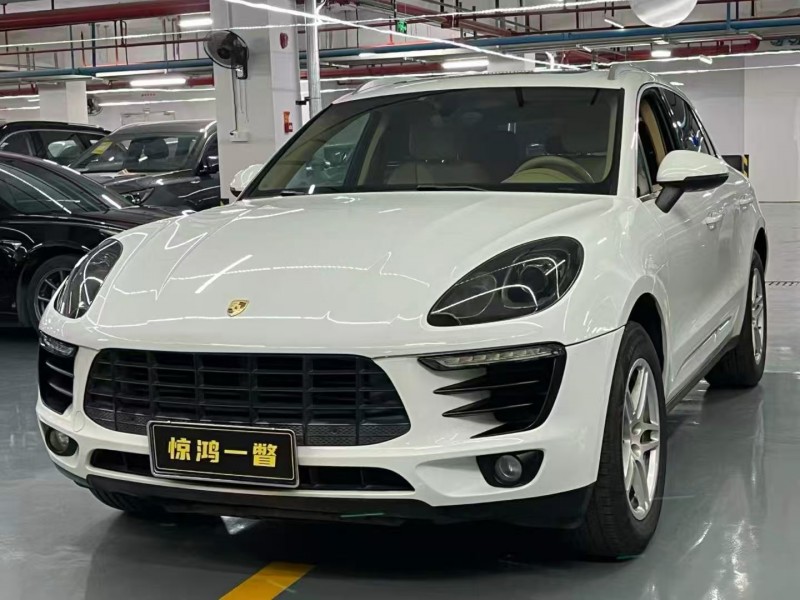 佛山15年保时捷Macan3