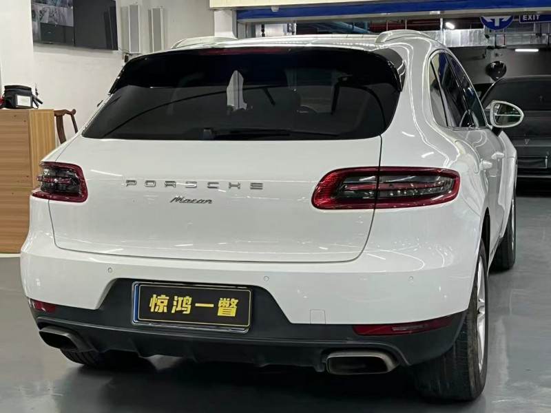 佛山15年保时捷Macan7