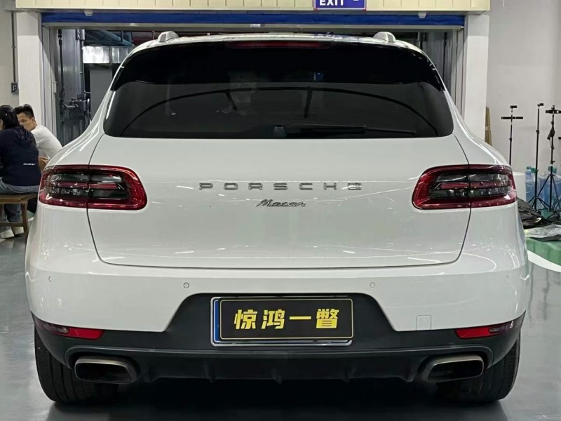 佛山15年保时捷Macan9