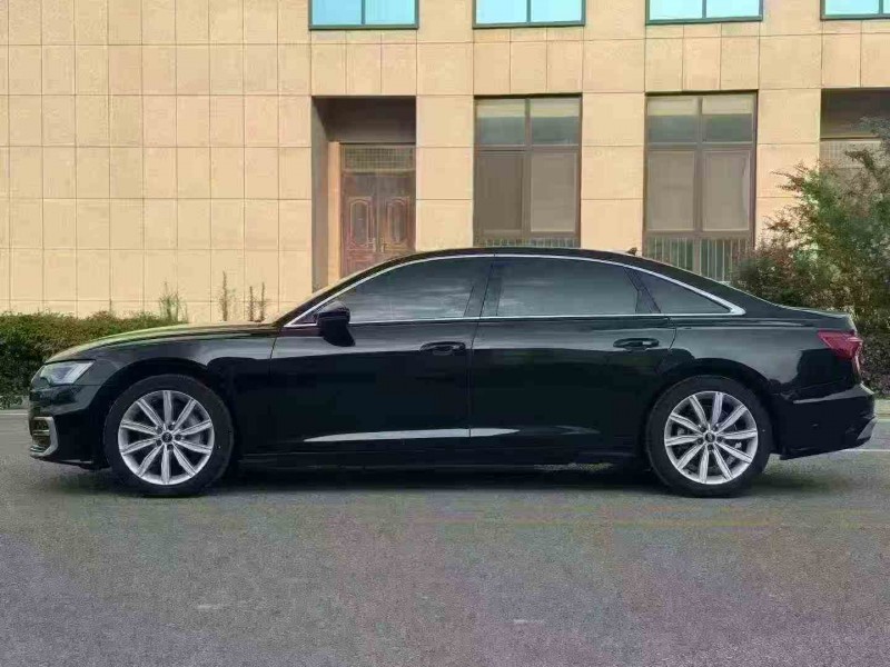 济宁23年奥迪A6L3