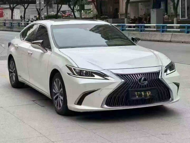 重慶19年雷克薩斯ES2