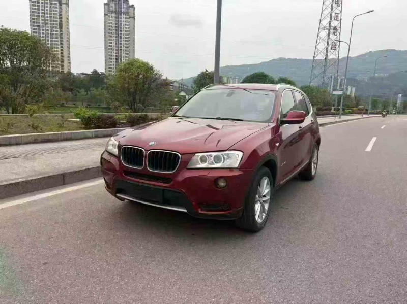 重庆13年宝马X36