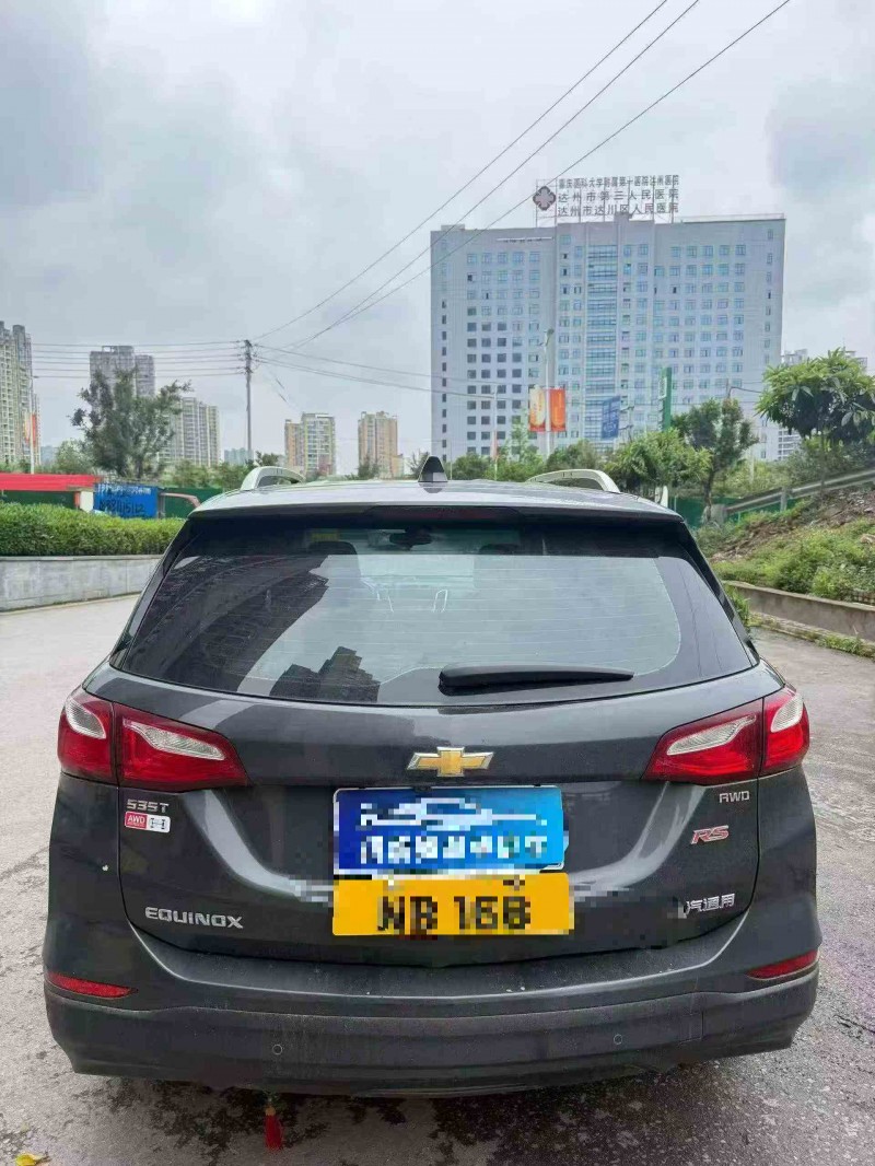 德阳17年雪佛兰探界者9