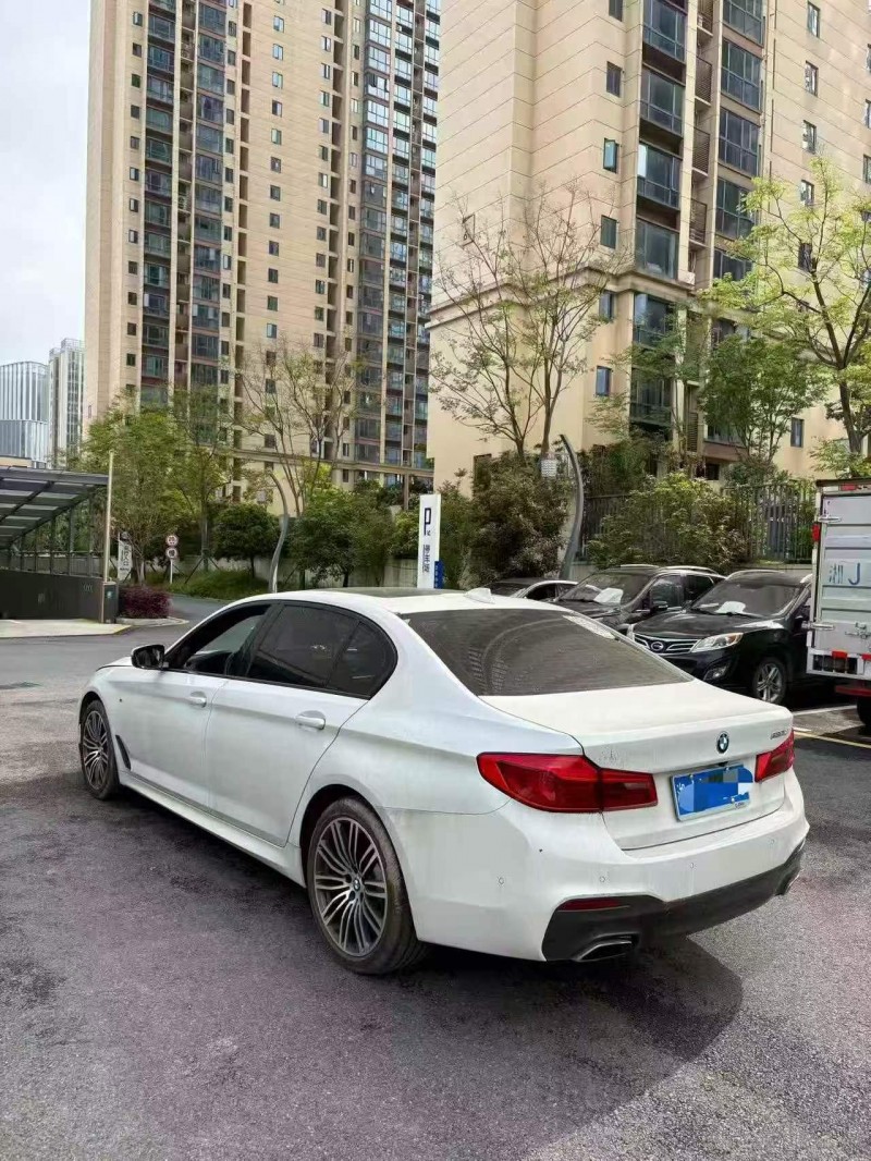 衡阳19年宝马5系8