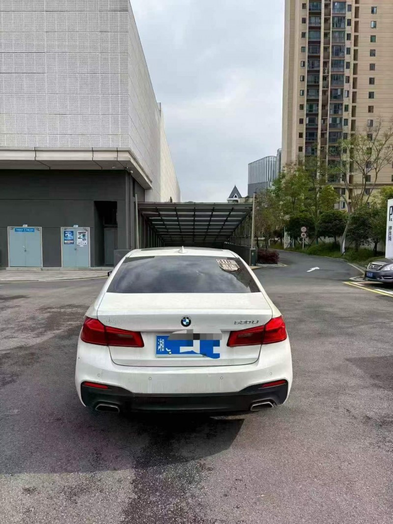 衡阳19年宝马5系9