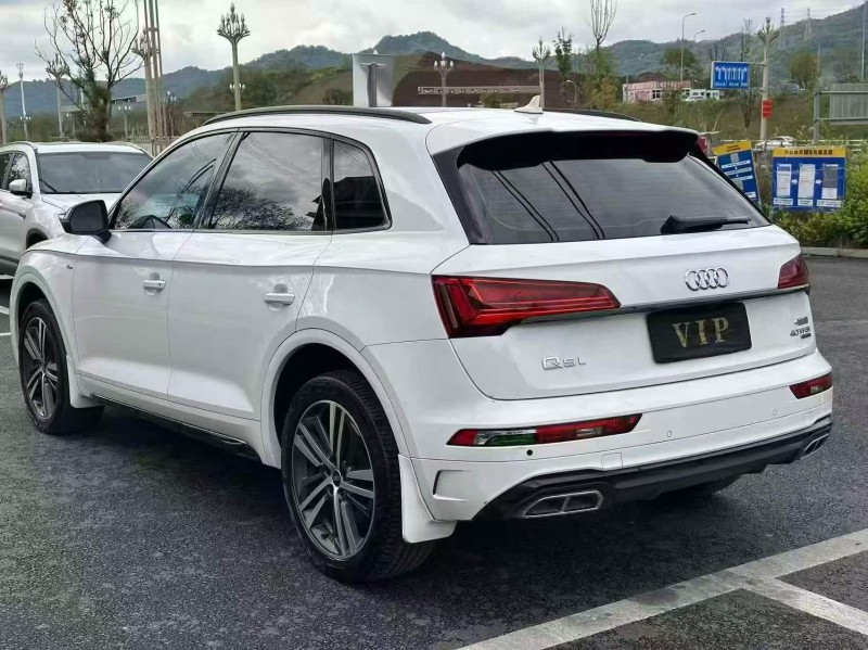 重庆22年奥迪Q57