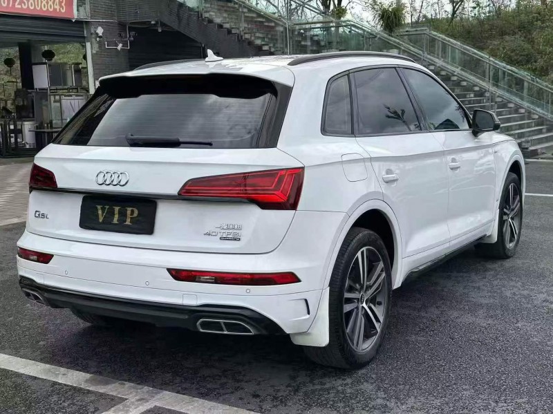 重庆22年奥迪Q59