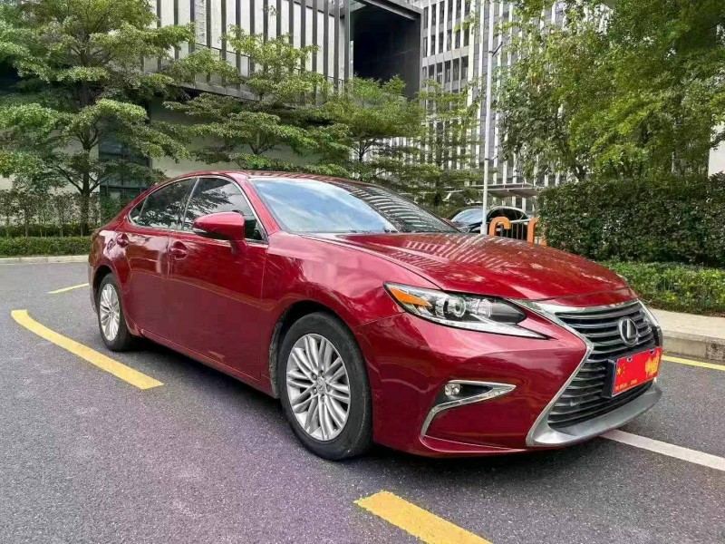 广州16年雷克萨斯ES2