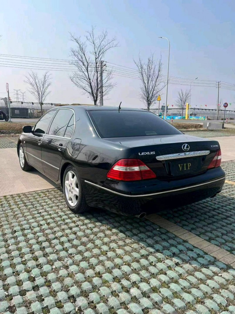 徐州04年雷克萨斯LS7