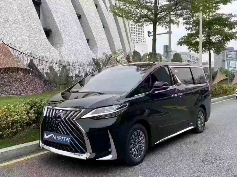 广州23年雷克萨斯LM300H3