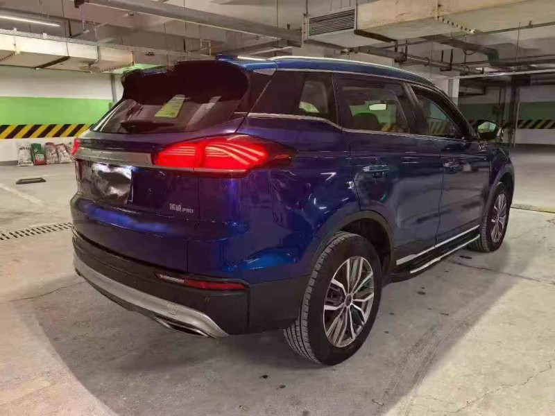 绵阳19年吉利博越8