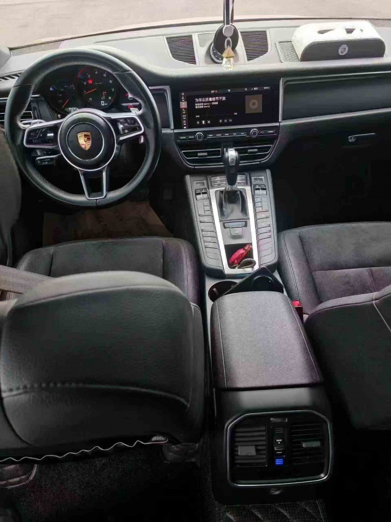 泸州19年保时捷Macan4