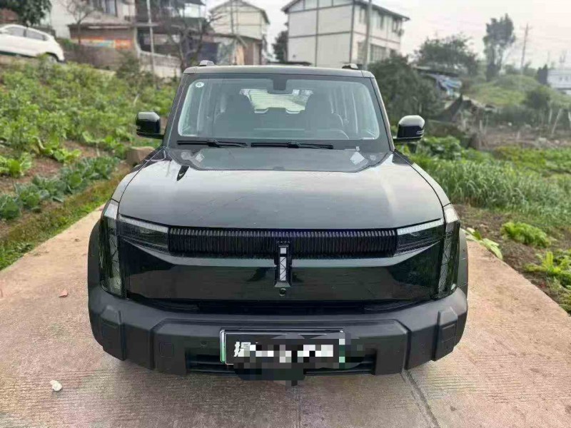 重庆25年奇瑞ICAR1