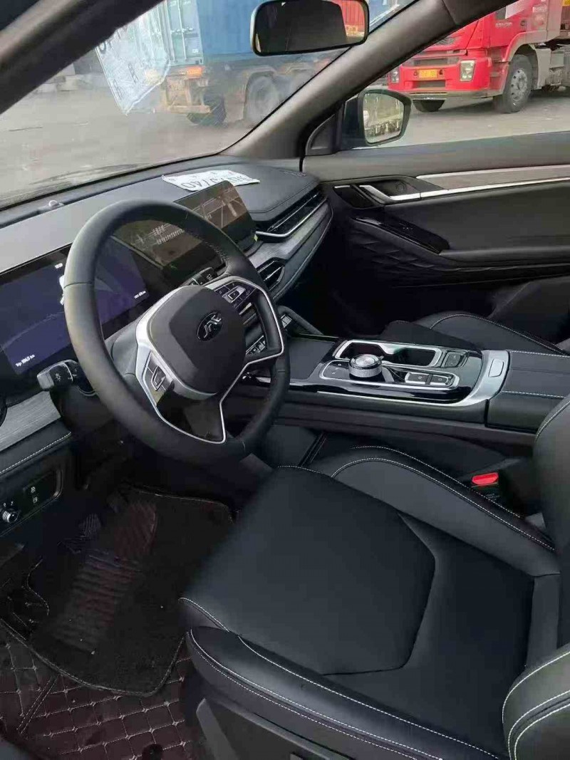 重庆25年江淮QX5