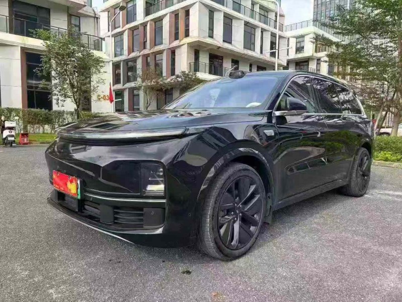 广州23年理想L92