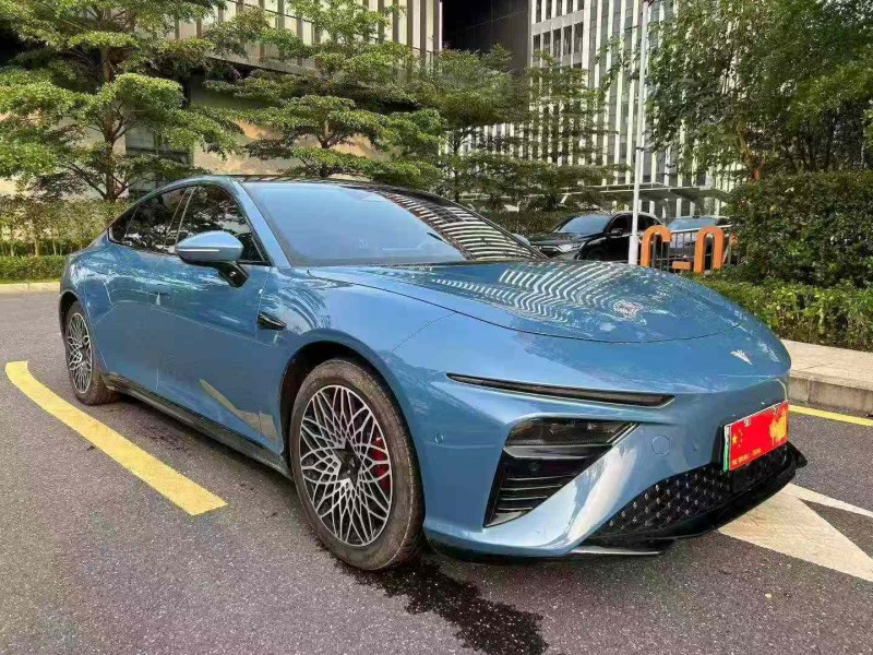 广州23年哪吒S2