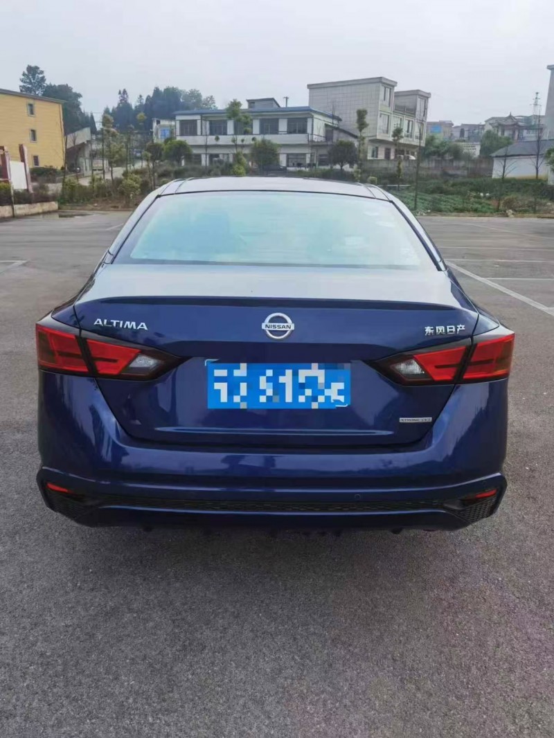 遵义19年日产天籁2