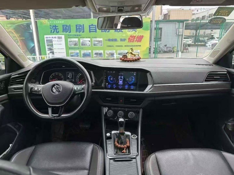 衢州19年大众速腾4