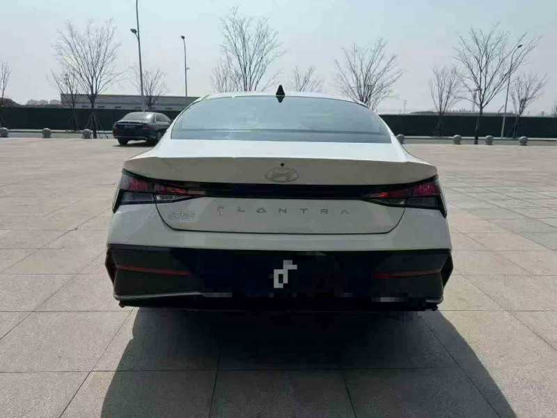 南通24年现代伊兰特8