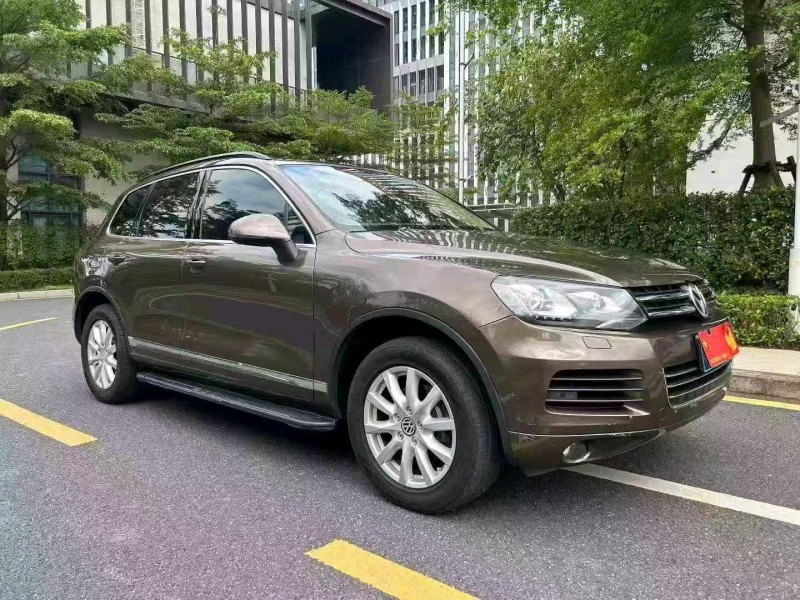 广州15年大众途锐2