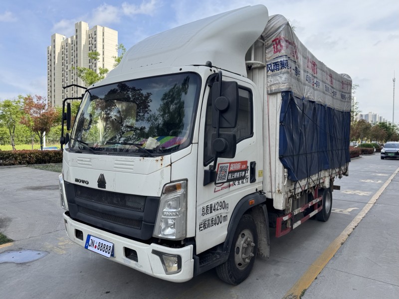 济宁20年卡车系列重汽豪沃3