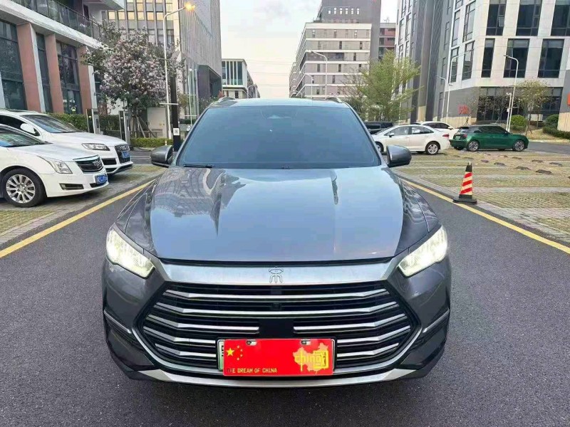 广州23年比亚迪宋1