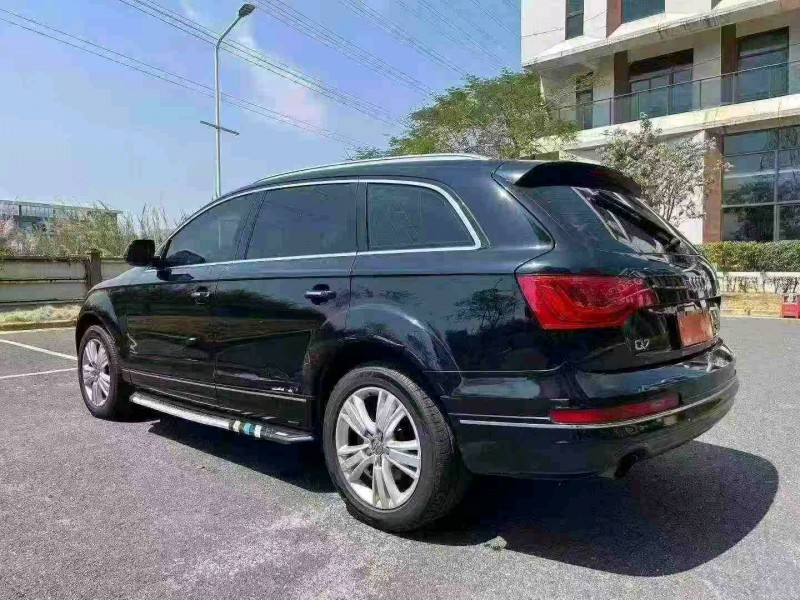 广州12年奥迪Q79