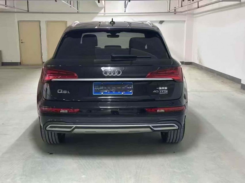 新乡23年奥迪Q58