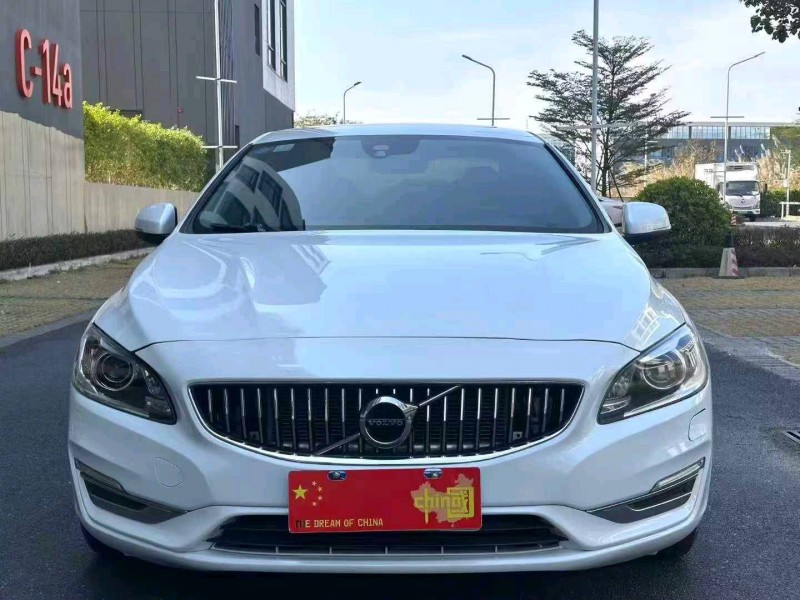 广州18年沃尔沃S60L1