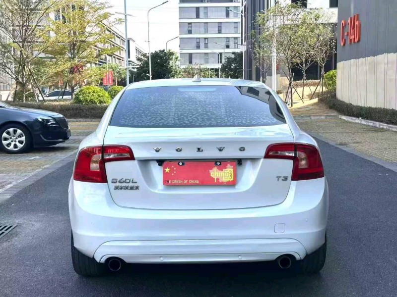 广州18年沃尔沃S60L5