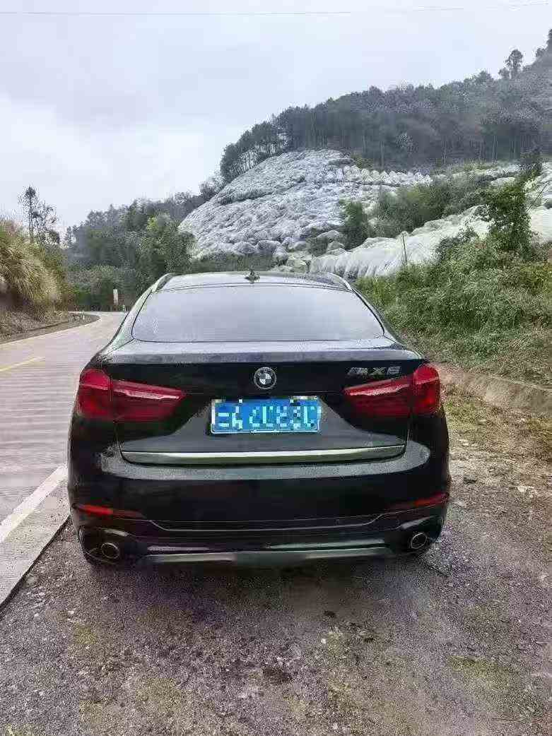 钦州18年宝马X68